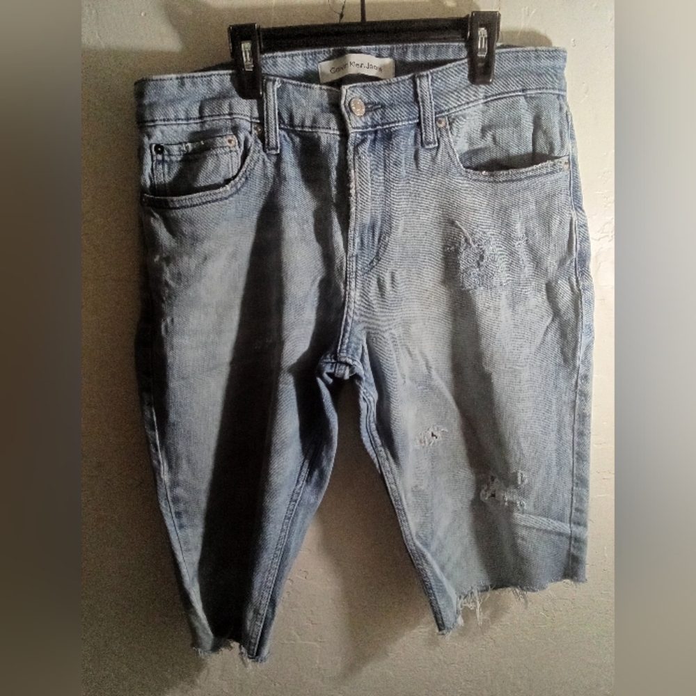 Calvin Klein Jeans Men's Acid Wash Distressed Denim Shorts Sz 32w